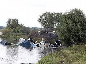 Фахівці МАК поговорили із бортінженером, який вижив у аварії Як-42 Фахівці МАК поговорили із бортінженером, який вижив у аварії Як-42