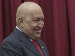 Чавес после химиотерапии вернулся в Венесуэлу