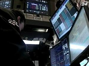 Dow Jones снизился до минимального показателя с прошлого года
