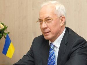 Азаров запрошує до спілкування Азаров запрошує до спілкування