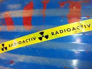 В ливийской пустыне нашли склады с ураном В ливийской пустыне нашли склады с ураном