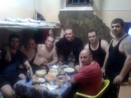 Нардеп Москаль показав, як до арештантів у СІЗО приводять повій. Фото Нардеп Москаль показав, як до арештантів у СІЗО приводять повій. Фото