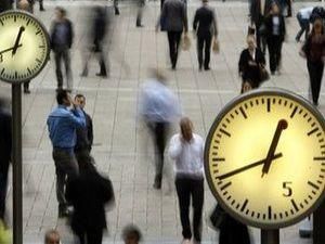 Украинские биржи пострадают из-за отказа перехода на зимнее время Украинские биржи пострадают из-за отказа перехода на зимнее время