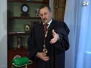 Итог недели: Судью Зварича осудили на 10 лет и забрали имущество 
