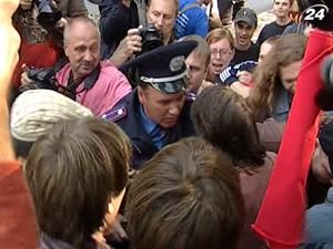 Итог недели: Студенты бьют Табачника Итог недели: Студенты бьют Табачника