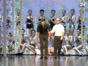 Дольче и Габбана воспели в принтах тканей богатую итальянскую кухню Дольче и Габбана воспели в принтах тканей богатую итальянскую кухню