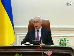 Азаров хоче платити за газ у 2012 році за новою ціною Азаров хоче платити за газ у 2012 році за новою ціною