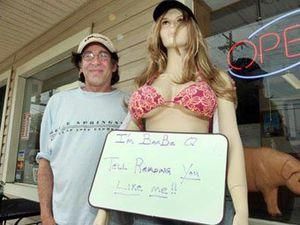 На мера американського міста висунули кандидатуру манекена На мера американського міста висунули кандидатуру манекена