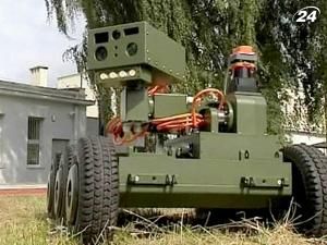 Польські вчені розробили робота, який буде шукати міни та стежити за ворогом Польські вчені розробили робота, який буде шукати міни та стежити за ворогом