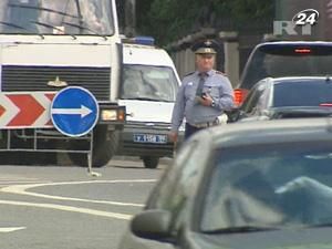 У Москві полюють на авто з нелегальними "мигалками" У Москві полюють на авто з нелегальними "мигалками"