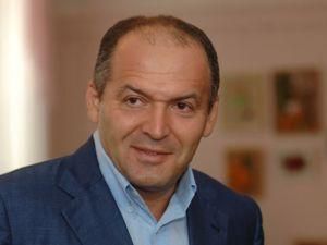 Пинчук четвертый раз стал отцом Пинчук четвертый раз стал отцом