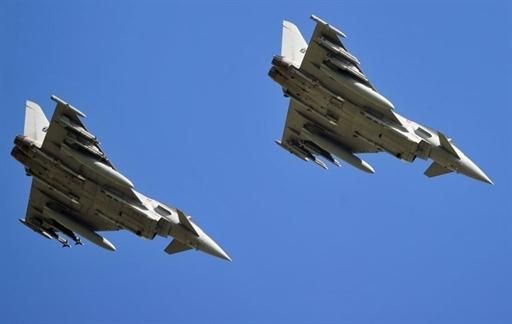 Франция угрожает Ирану бомбардировками Франция угрожает Ирану бомбардировками