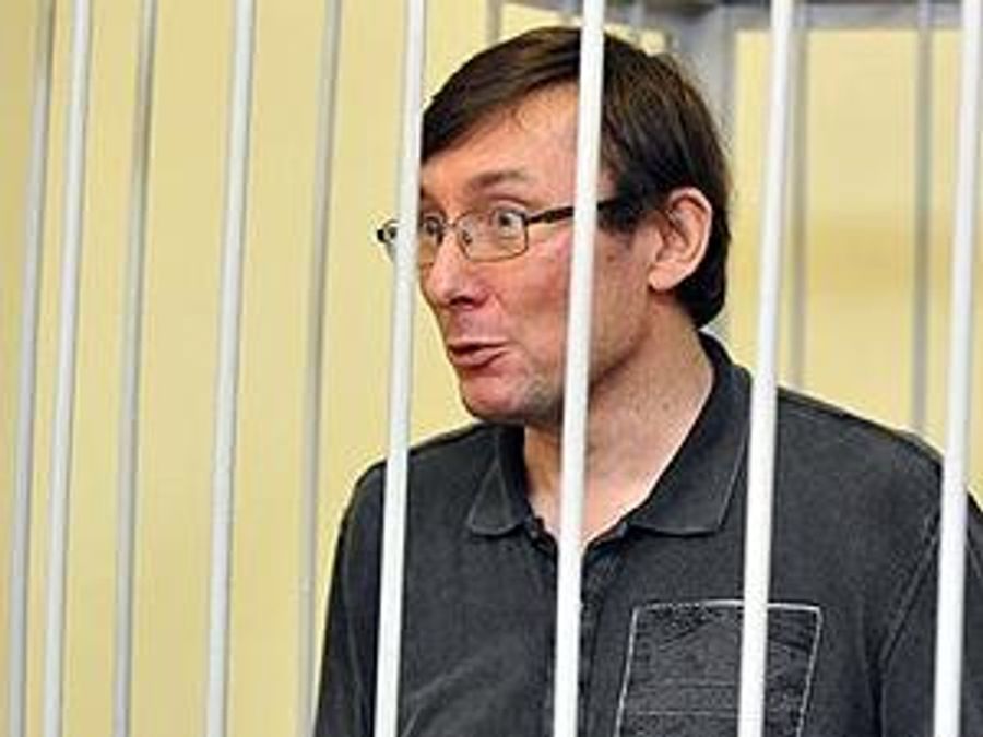 ДПС: Луценко відмовився від біопсії, з кров’ю все добре