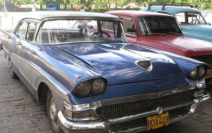 Кубинцам впервые с 1959 года разрешили продажу и покупку авто