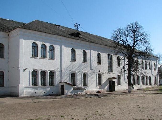 У гімназії на Чернігівщині знайшли боєприпаси часів війни У гімназії на Чернігівщині знайшли боєприпаси часів війни