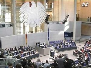 Бундестаг підтримав збільшення фонду фінстабільності Бундестаг підтримав збільшення фонду фінстабільності