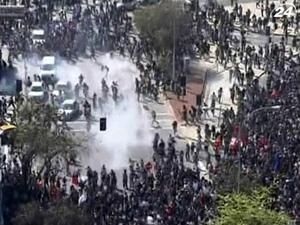 Чилійські студенти зустрілися з державними чиновниками Чилійські студенти зустрілися з державними чиновниками