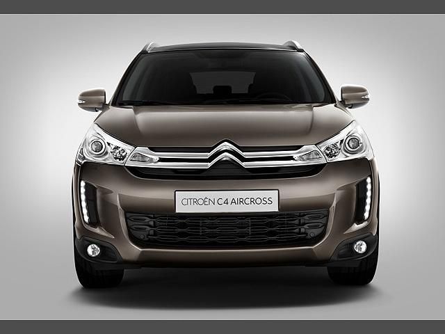 Citroen показав новий кросовер C4 Aircross