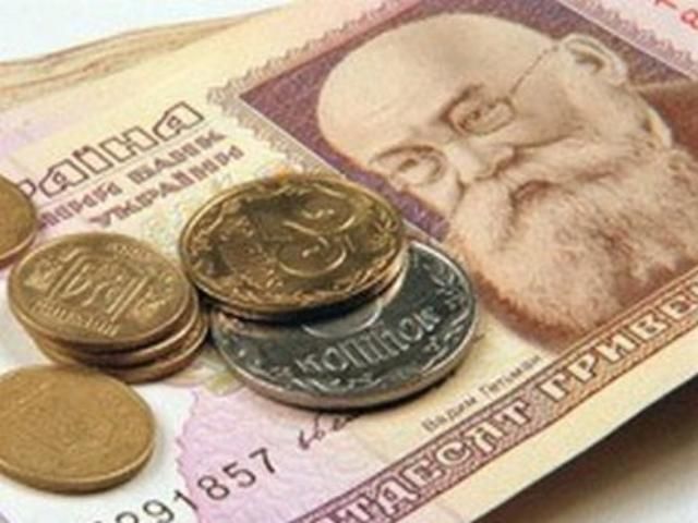 Від сьогодні мінімальна зарплата в Україні — 985 гривень