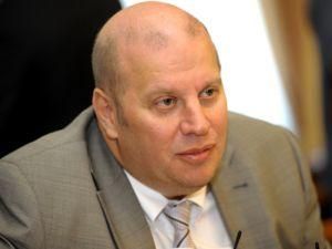 Бродский убежден, что Янукович ветирует закон о введении биометрических паспортов Бродский убежден, что Янукович ветирует закон о введении биометрических паспортов