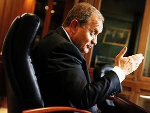 Могильов збирається докорінно переозброїти міліцію Могильов збирається докорінно переозброїти міліцію