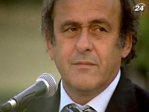 Тема недели: Платини лично проверил насколько Украина готова к Евро-2012 Тема недели: Платини лично проверил насколько Украина готова к Евро-2012