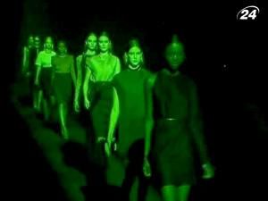 Альбер Эльбаз представил коллекцию сезона весна / лето 2012 Альбер Эльбаз представил коллекцию сезона весна / лето 2012