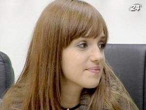 Дочка Тимошенко розповідає європейським депутатам про маму Дочка Тимошенко розповідає європейським депутатам про маму