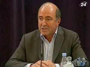 Березовський назвав Абрамовича зрадником та шантажистом Березовський назвав Абрамовича зрадником та шантажистом