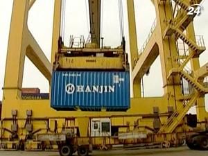 Fitch погіршило прогнози зростання світової економіки на 2011-2013 рр. Fitch погіршило прогнози зростання світової економіки на 2011-2013 рр.