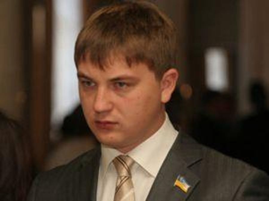 На "бютівця" тиснуть регіонали