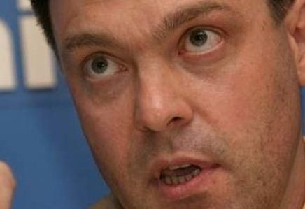 Тягнибок готовий до об'єднання з Тимошенко чи Яценюком Тягнибок готовий до об'єднання з Тимошенко чи Яценюком