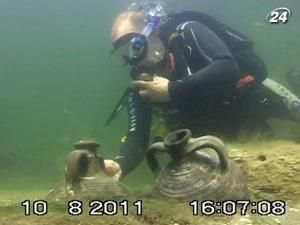 Путін не знаходив амфор на дні Азовського моря Путін не знаходив амфор на дні Азовського моря