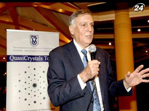 Нобеля по химии дали за открытие квазикристаллов
