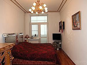 У Москві продають квартиру Брежнєва
