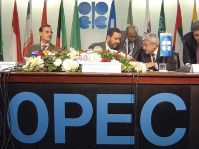 Іран може скликати позачергову сесію ОПЕК через ціни на нафту