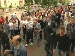 Парламент Білорусі таємно вніс зміни в закон про масові акції