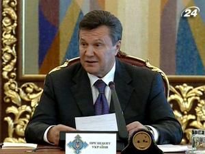 Янукович тимчасово поклав на Мін'юст боротьбу з корупцією