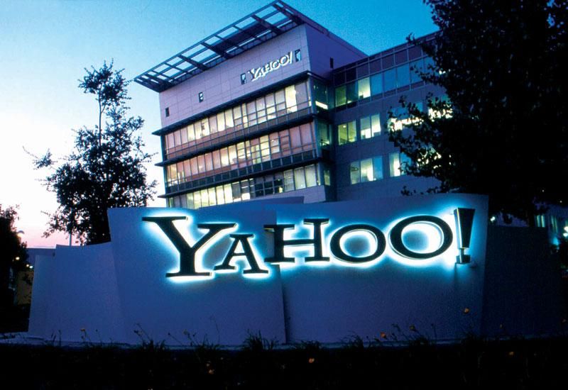 Microsoft подумує над купівлею Yahoo!