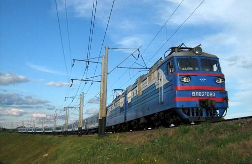 В Одессе поезд насмерть сбил школьницу