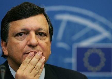 Голова Єврокомісії пропонує укріплювати банки