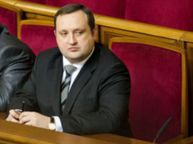 НБУ недосчитался 3 милиардов долларов в резервах НБУ недосчитался 3 милиардов долларов в резервах