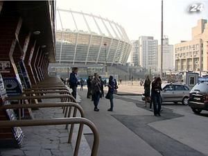 За день до открытия "Олимпийского" За день до открытия "Олимпийского"