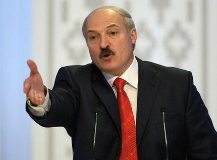 Лукашенко: Китай, на відміну від Росії, готовий допомагати і без особливих умов