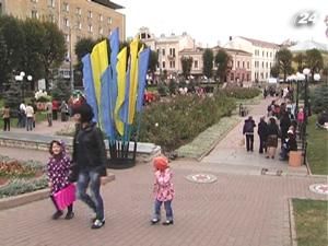 Черновцы празднуют шестьсот третий День рождения