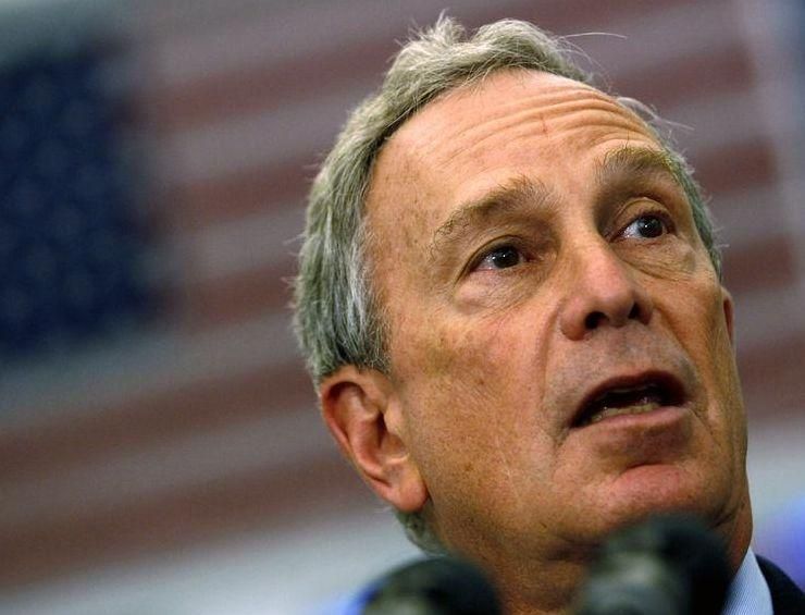 Мэр Нью-Йорка раскритиковал действия митингующих на Уолл-стрит Мэр Нью-Йорка раскритиковал действия митингующих на Уолл-стрит