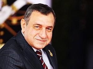 Прем’єр Єгипту закликав демонстрантів до спокою Прем’єр Єгипту закликав демонстрантів до спокою