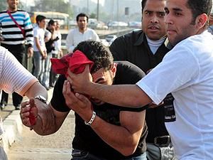 Египетское правительство собралось на экстренное совещание из-за беспорядков в Каире Египетское правительство собралось на экстренное совещание из-за беспорядков в Каире