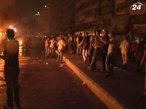 Сутички на релігійному ґрунті спалахнули в Александрії та Луксорі Сутички на релігійному ґрунті спалахнули в Александрії та Луксорі