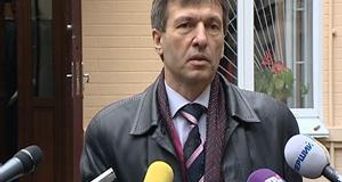 Адвокат: Приговор Тимошенко будут зачитывать 3-4 часа